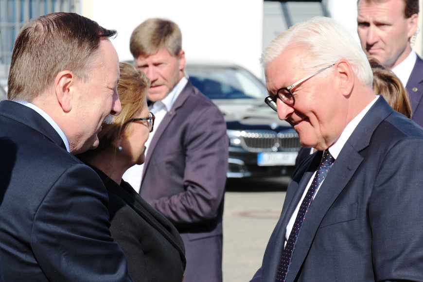 Begrüßung des Bundespräsidenten in der JVA Neustrelitz 